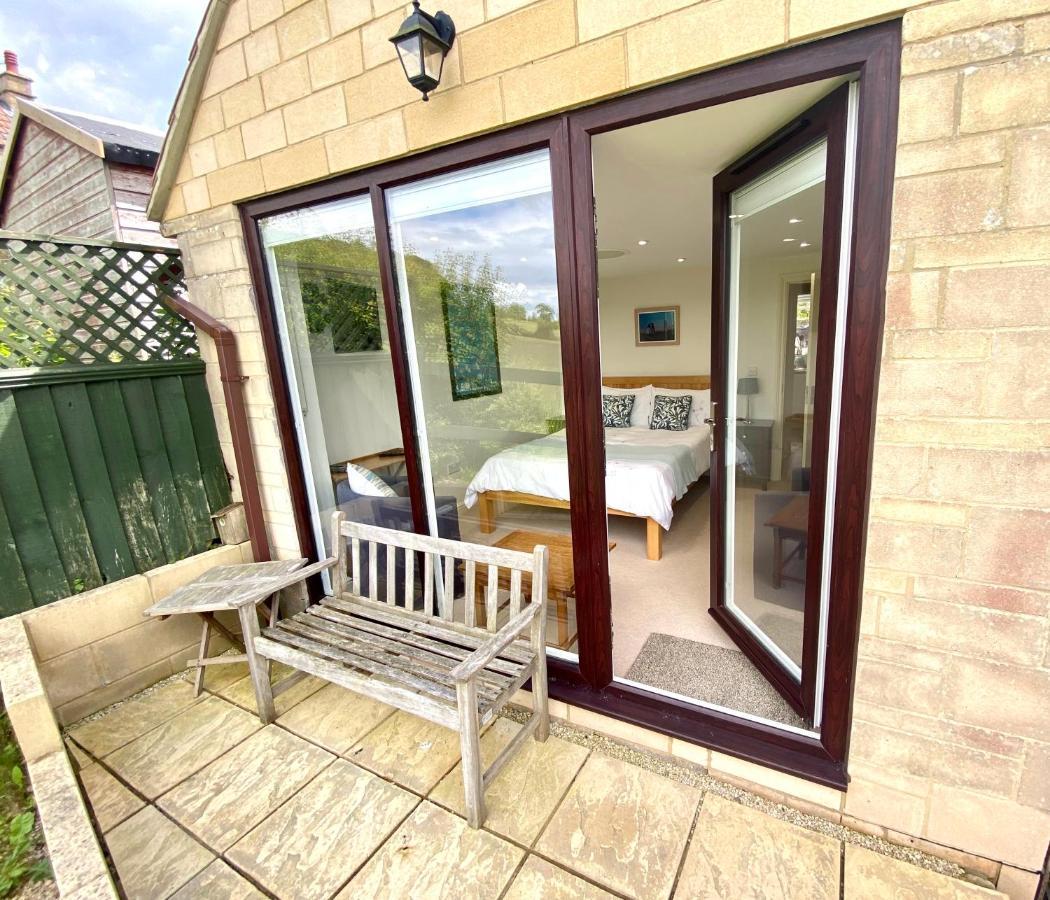 A Secluded Self Contained Country Suite With A View - Parking, Easy Access To Bath Corsham Eksteriør billede